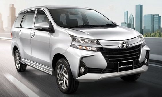 mobil-mpv-toyota-avanza-bekas