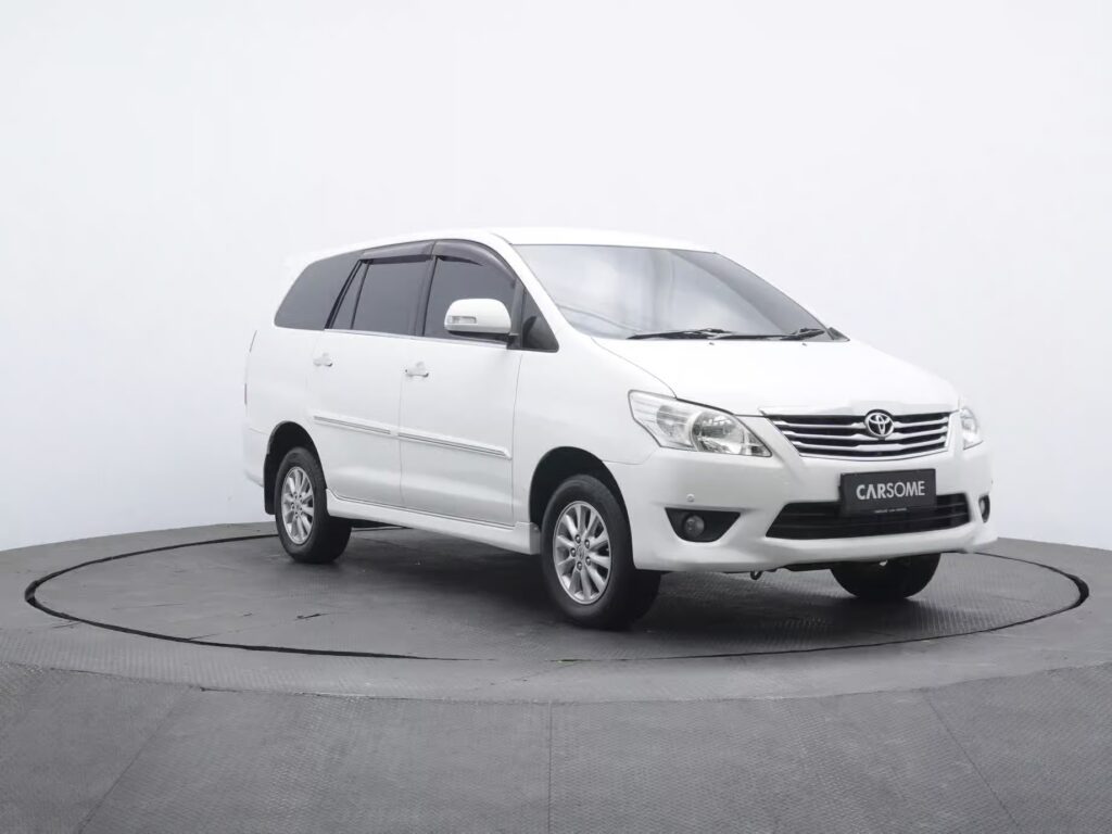 Toyota Kijang Innova V bekas dibawah 100 juta