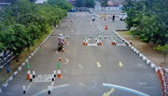 praktik berkendara