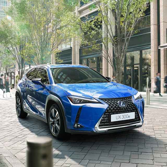 harga-mobil-listrik-di-indonesia-lexus-ux300-e harga-mobil-listrik-di-indonesia-lexus-ux300-e