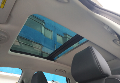 interior-wuling-almaz