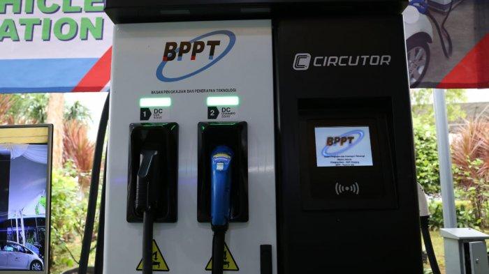 charging mobil listrik