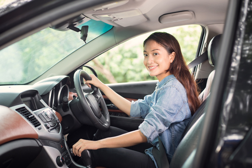 mobil-yang-cocok-untuk-wanita