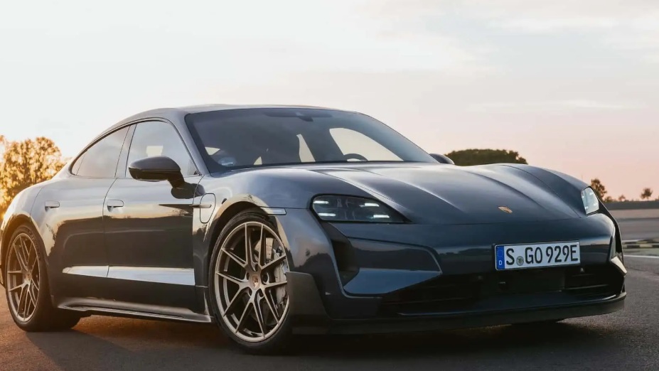 porsche taycan